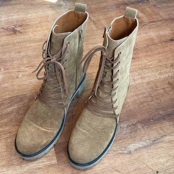 Oasis Society Jamie Vegan Suede Tan Lace Up Hiking Boots - Picture 3 of 9